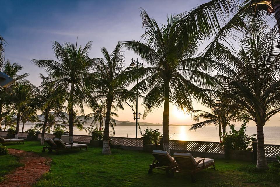 Готель Ninh Thuan Retreat Фанранґ Екстер'єр фото