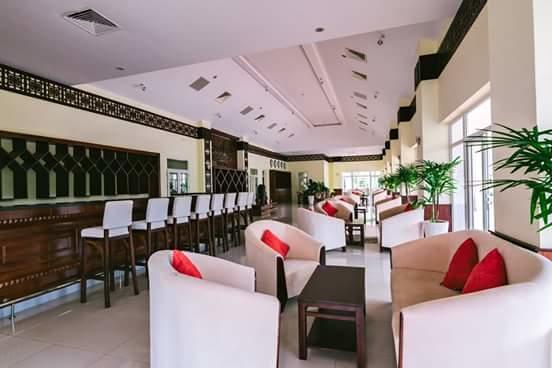 Готель Ninh Thuan Retreat Фанранґ Екстер'єр фото