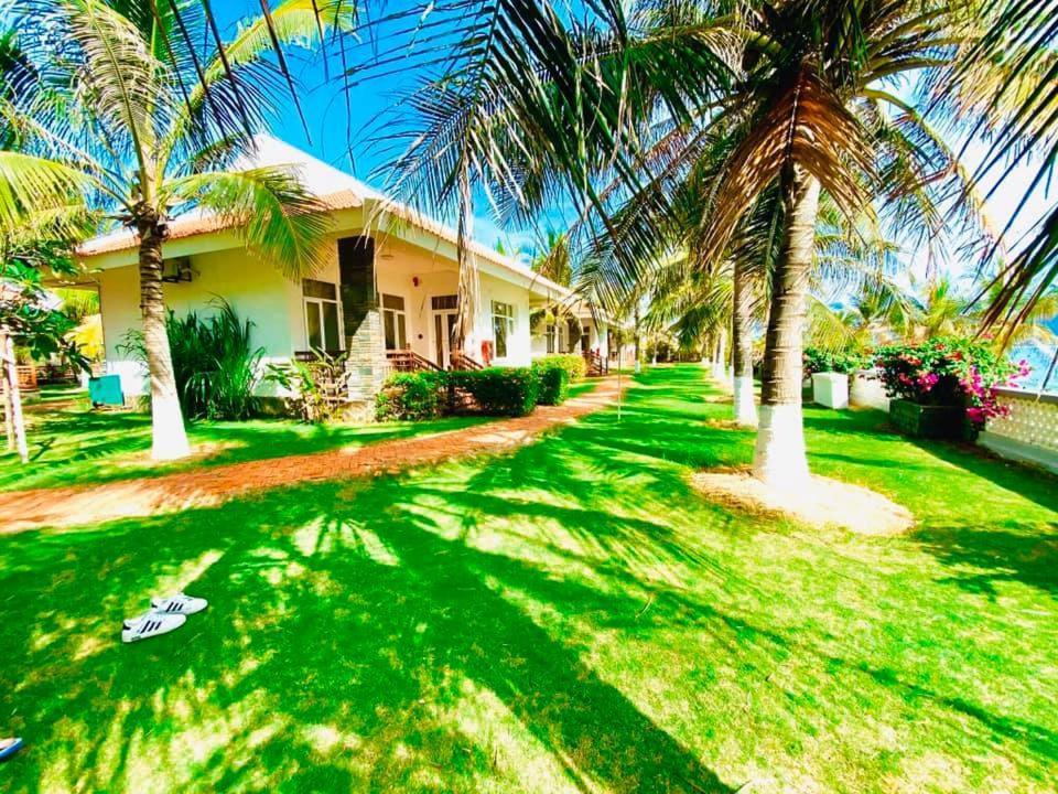 Готель Ninh Thuan Retreat Фанранґ Екстер'єр фото